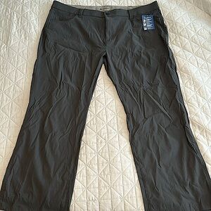 WindRiver Men’s Hiking Pants - 44 x 30 - NEW WITH TAGS